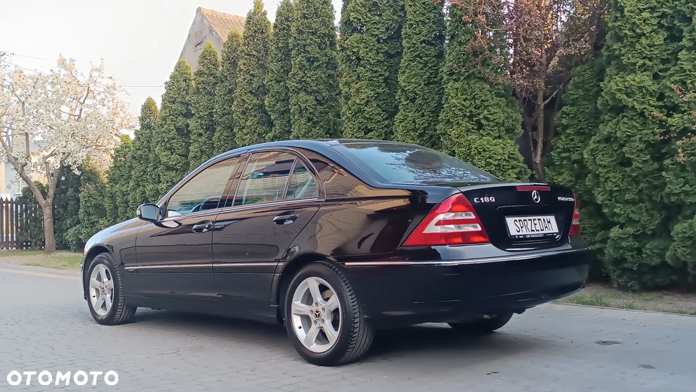 Mercedes-Benz Klasa C 180 Kompressor Avantgarde - 7