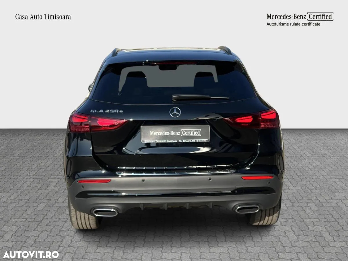 Mercedes-Benz GLA 250 e - 5
