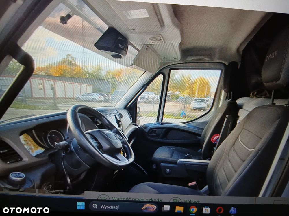 Iveco 35S210 - 26