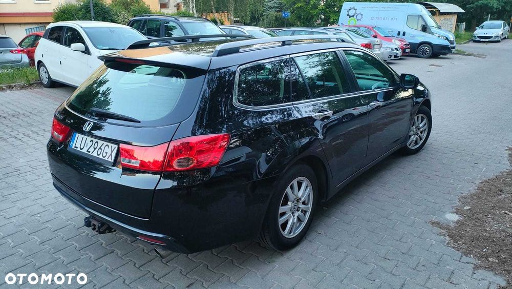 Honda Accord - 4