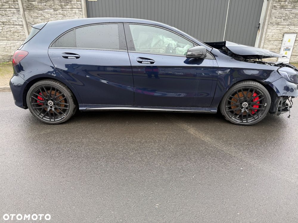 Mercedes-Benz Klasa A AMG 45 4Matic AMG Speedshift 7G-DCT Yellow Night Edition - 13