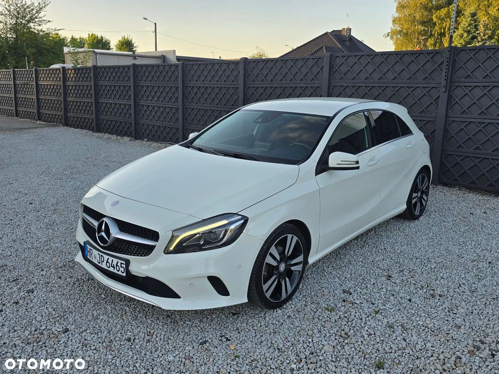 Mercedes-Benz Klasa A 180 (BlueEFFICIENCY) AMG Sport - 3