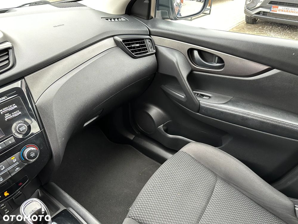 Nissan Qashqai - 16