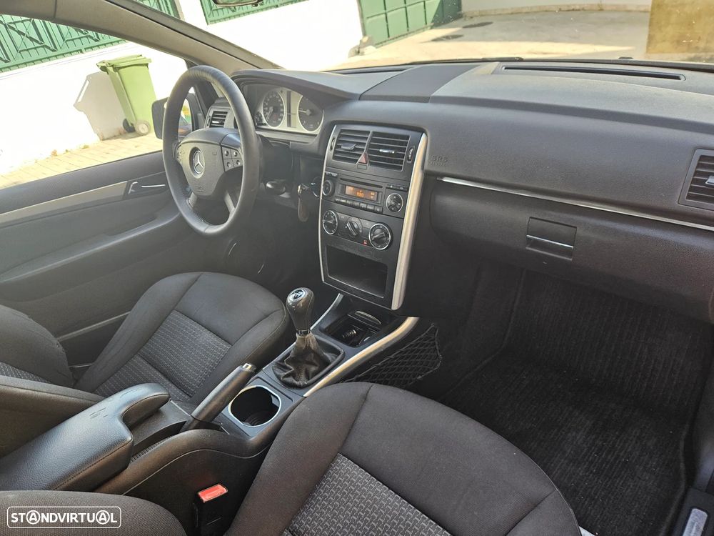 Mercedes-Benz B 180 CDI DPF SPORT EDITION - 11