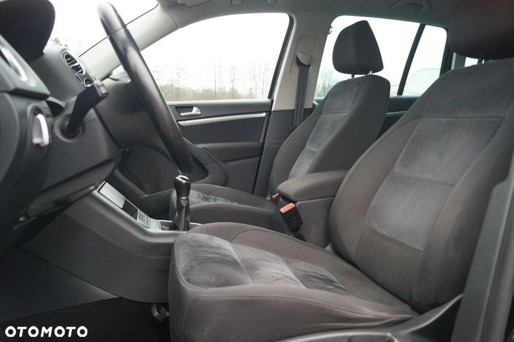 Volkswagen Tiguan - 13