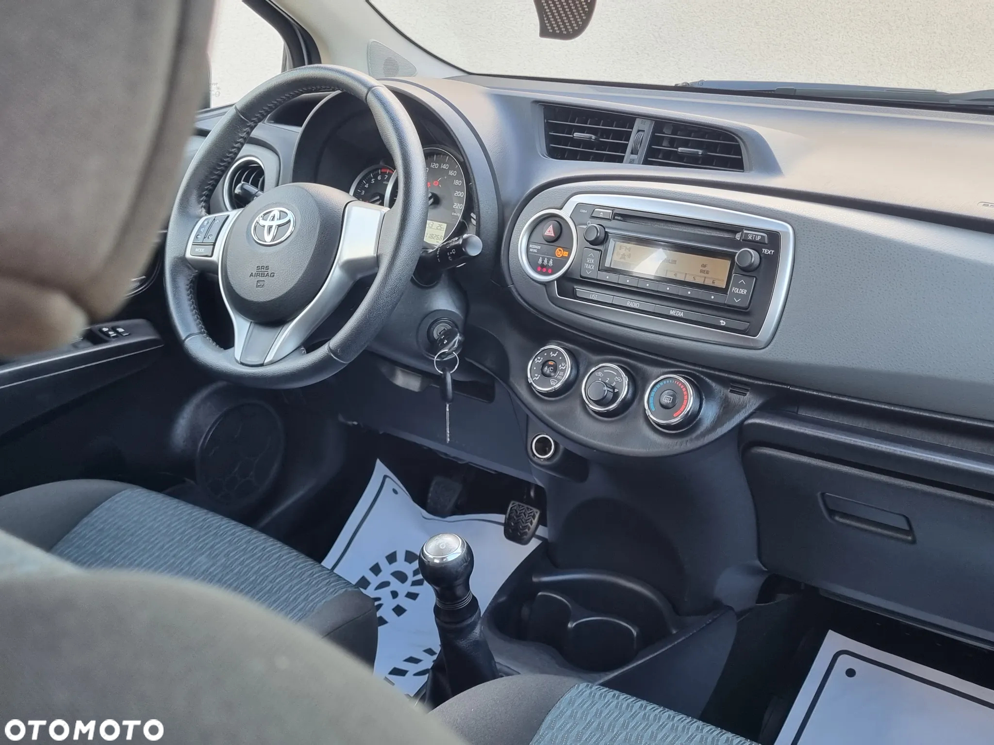 Toyota Yaris 1.0 Life - 6