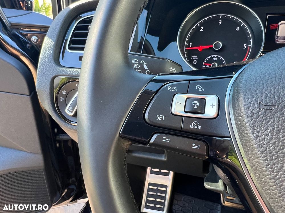 Volkswagen Golf 2.0 TDI DSG BMT Highline - 26
