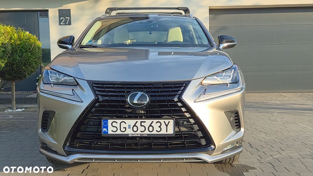 Lexus NX 300 F Impression AWD - 6