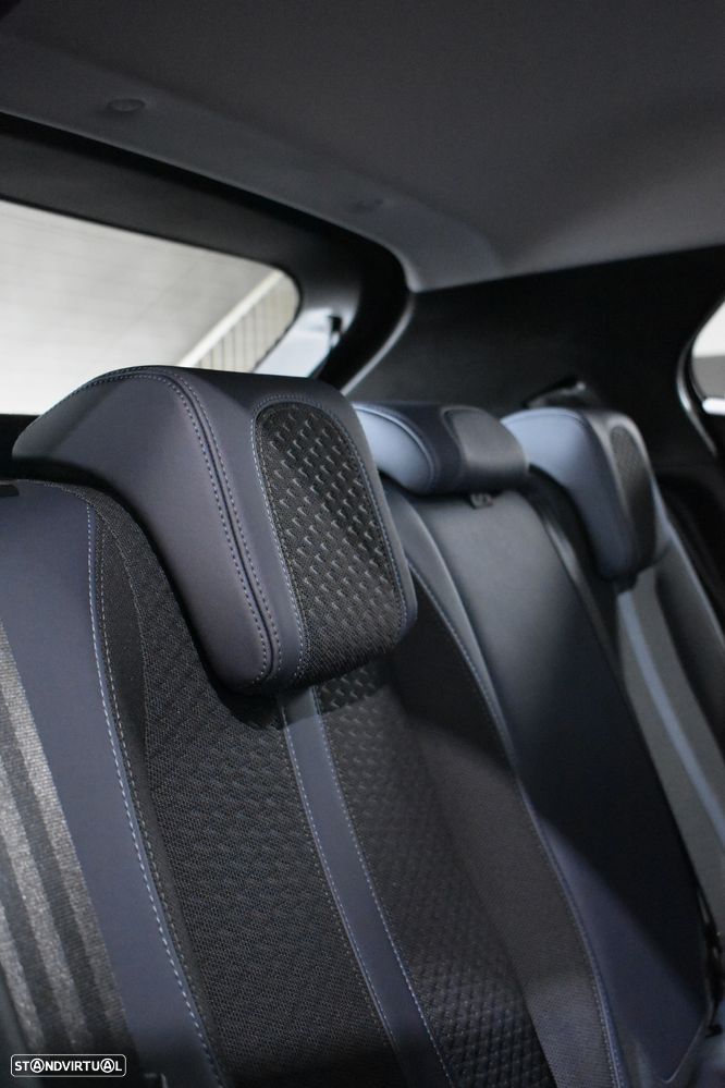 Peugeot 2008 PureTech 130 Allure - 8