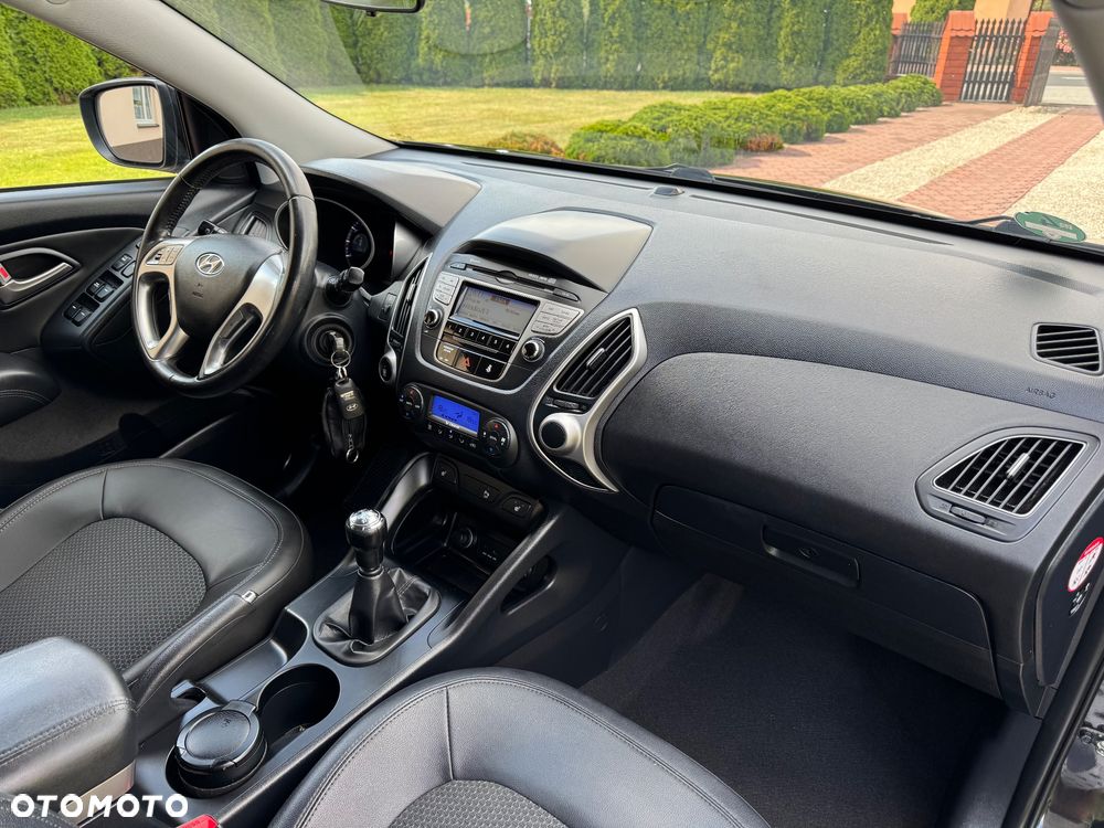 Hyundai ix35 2.0 Premium 2WD - 16