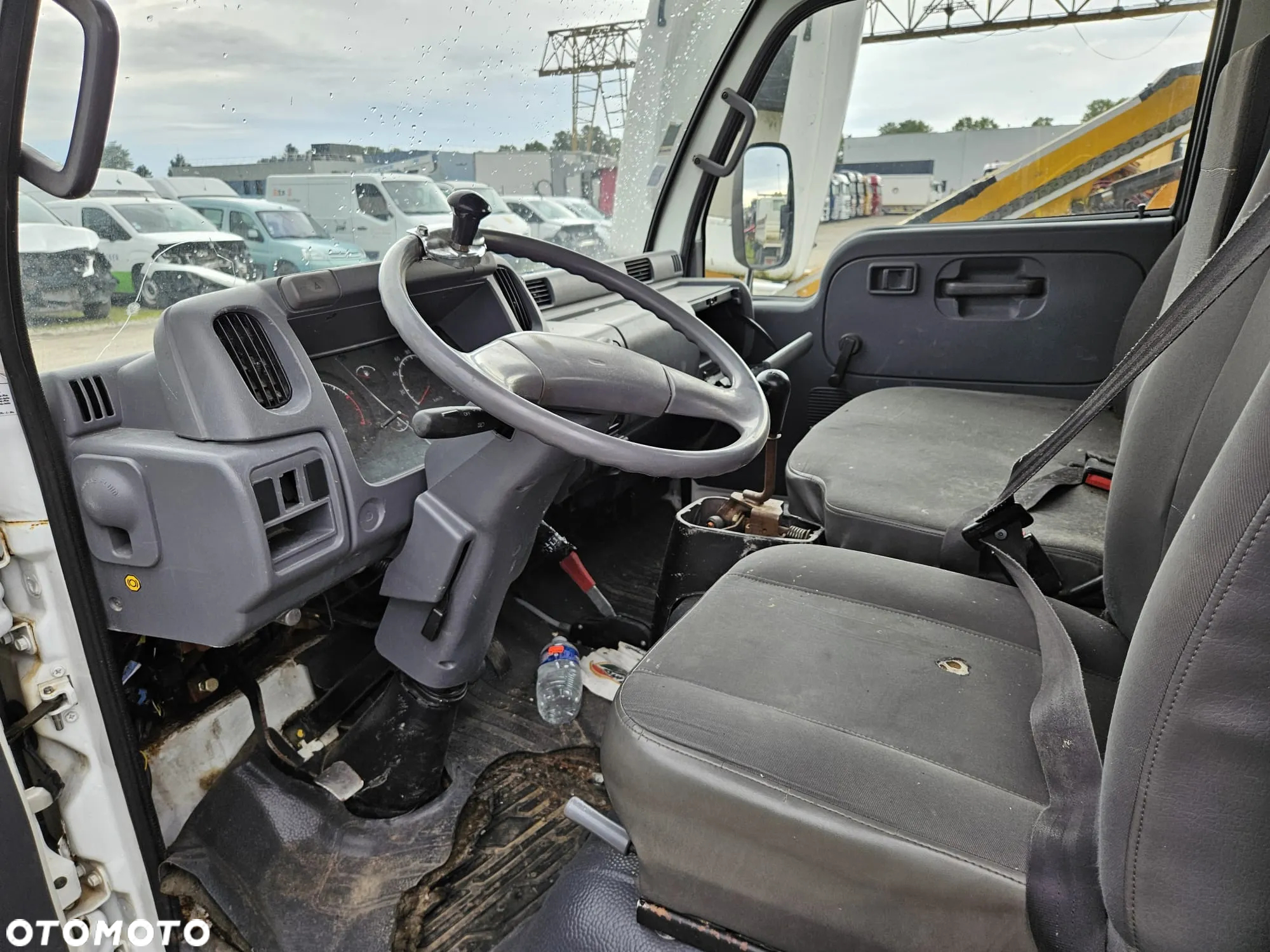 Nissan Cabstar - 9