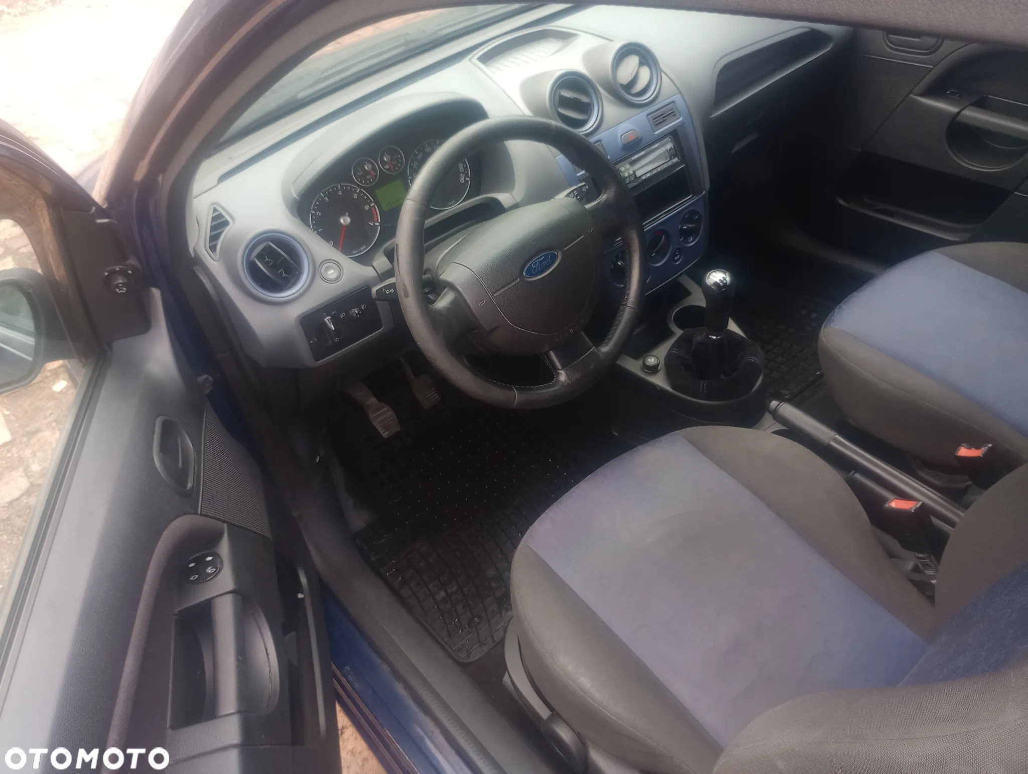 Ford Fiesta 1.3 - 13