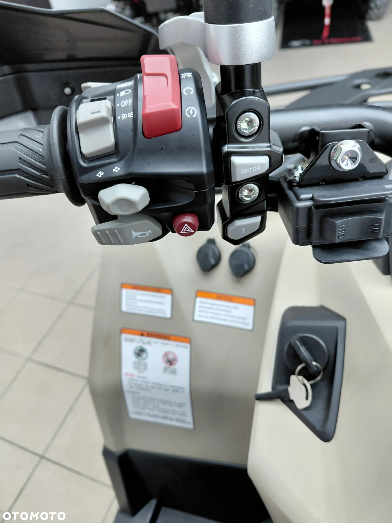 QJMOTOR SFA 600 - 6