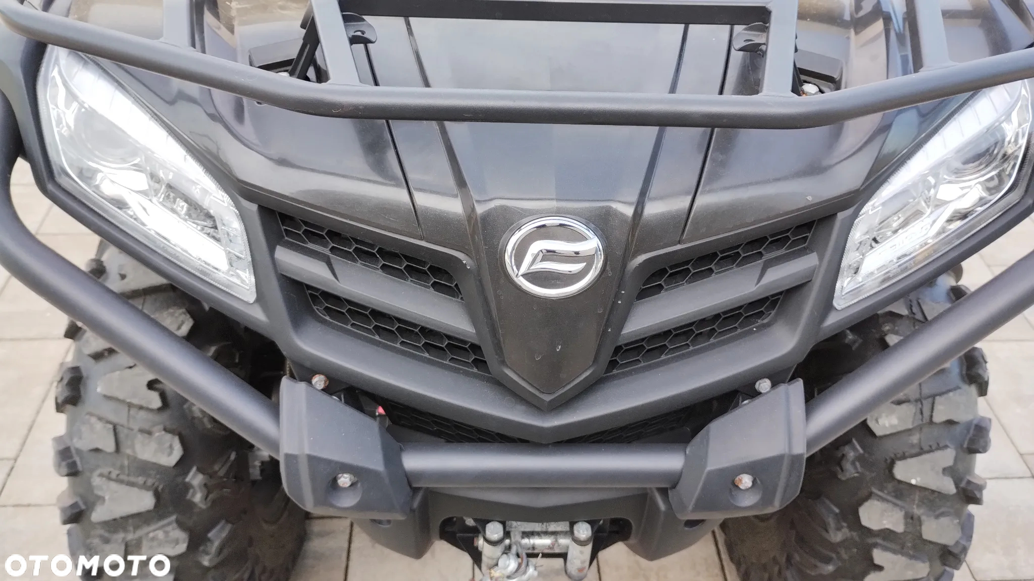 CFMoto CForce - 10