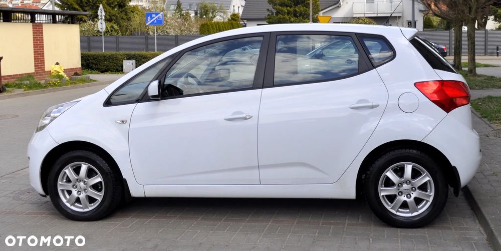 Kia Venga 1.4 CVVT Attract - 13
