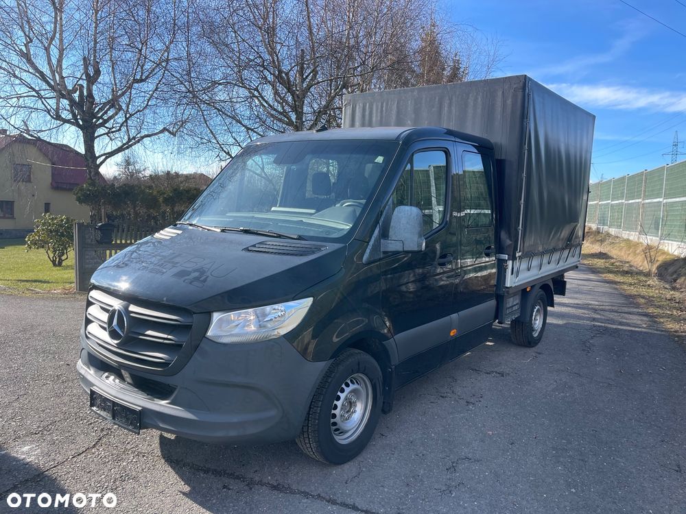 Mercedes-Benz Sprinter - 1