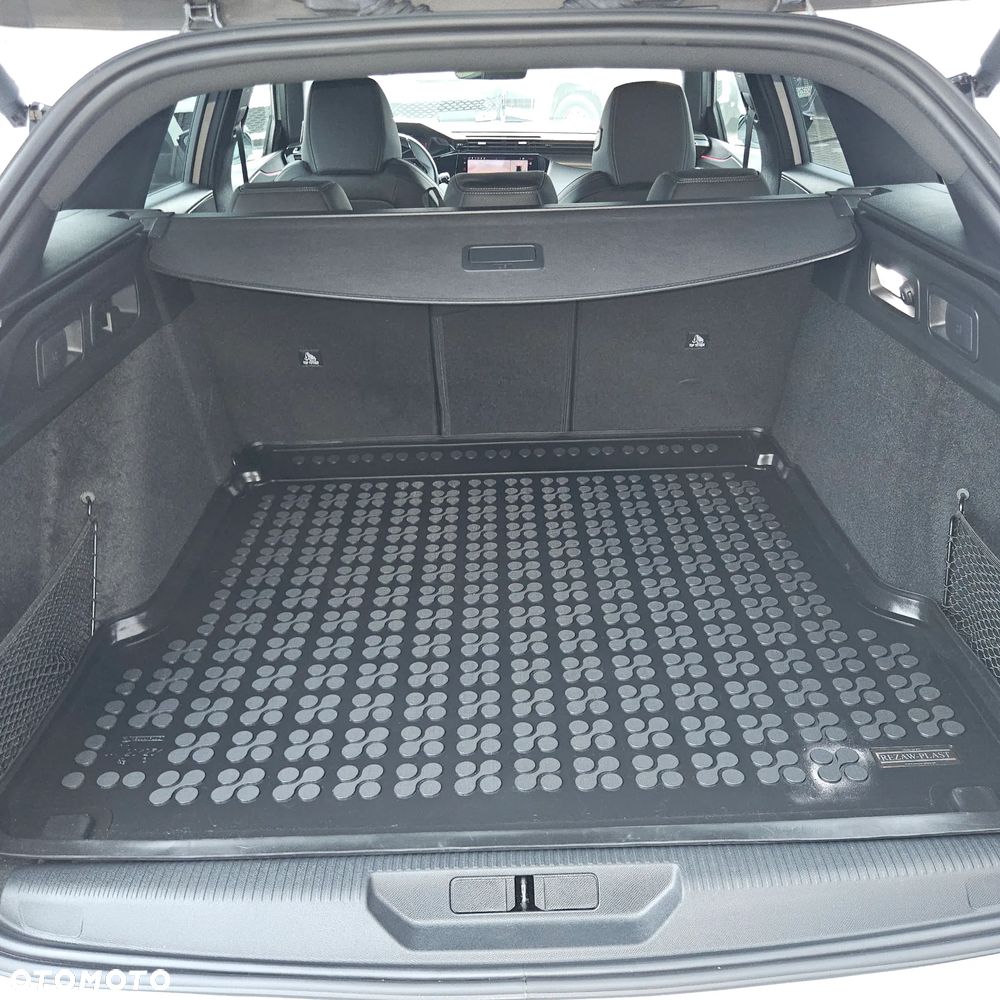 Peugeot 308 1.2 PureTech GT S&S EAT8 - 14