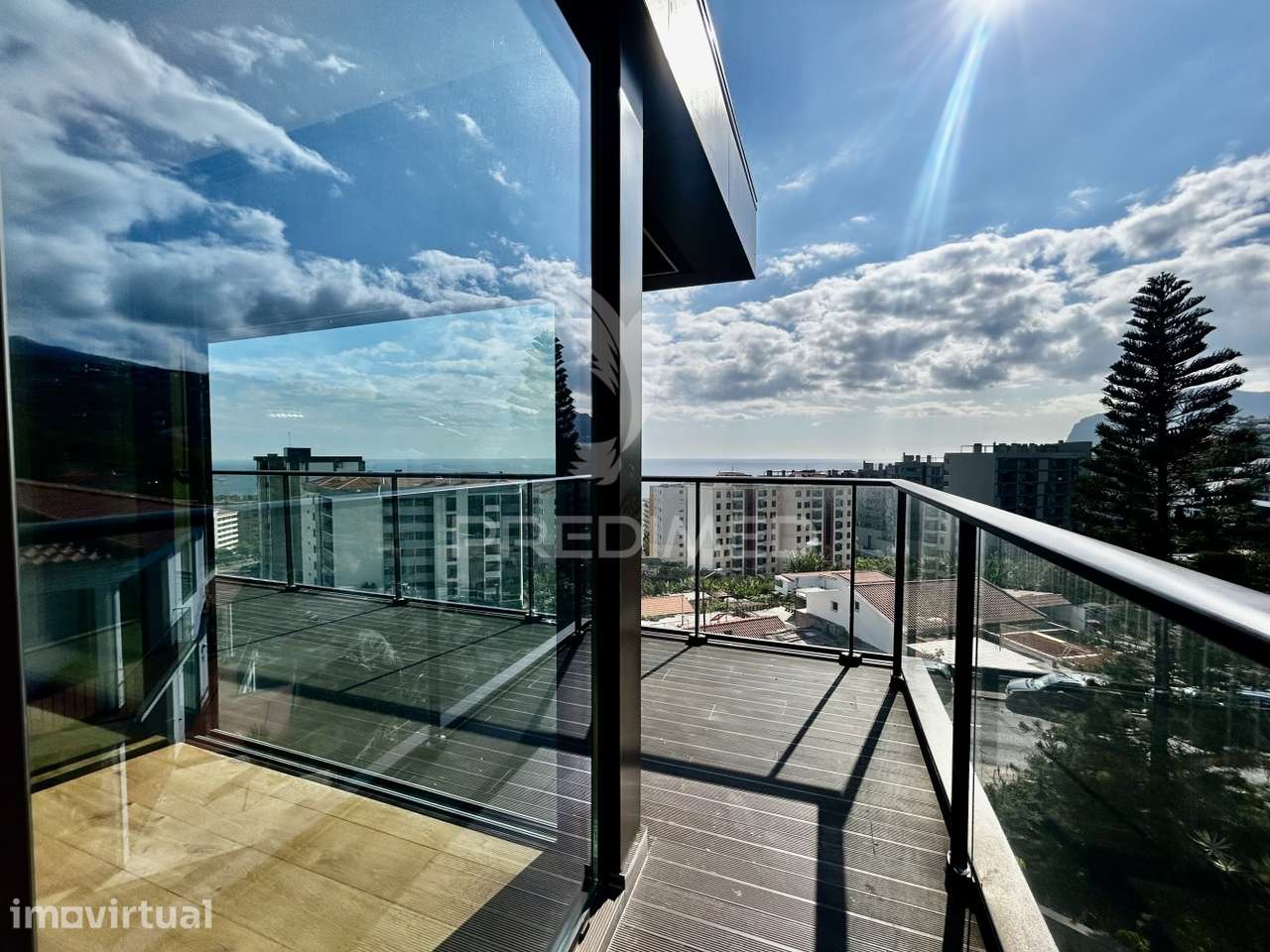 Penthouse T2 com Piscina Privada no Rooftop – São Martinho - Grande imagem: 3/13