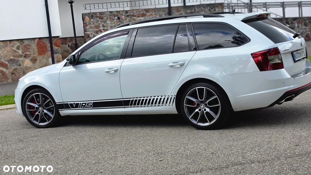 Skoda Octavia 2.0 TDI (Green tec) DSG RS - 17