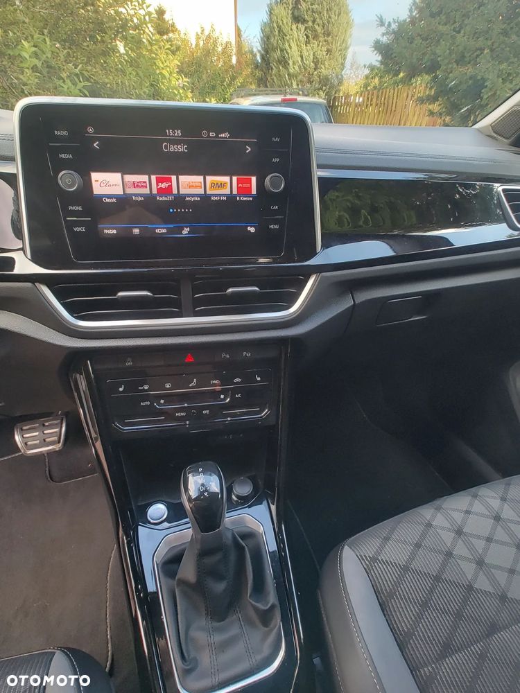 Volkswagen T-Roc 1.5 TSI R-Line DSG - 11