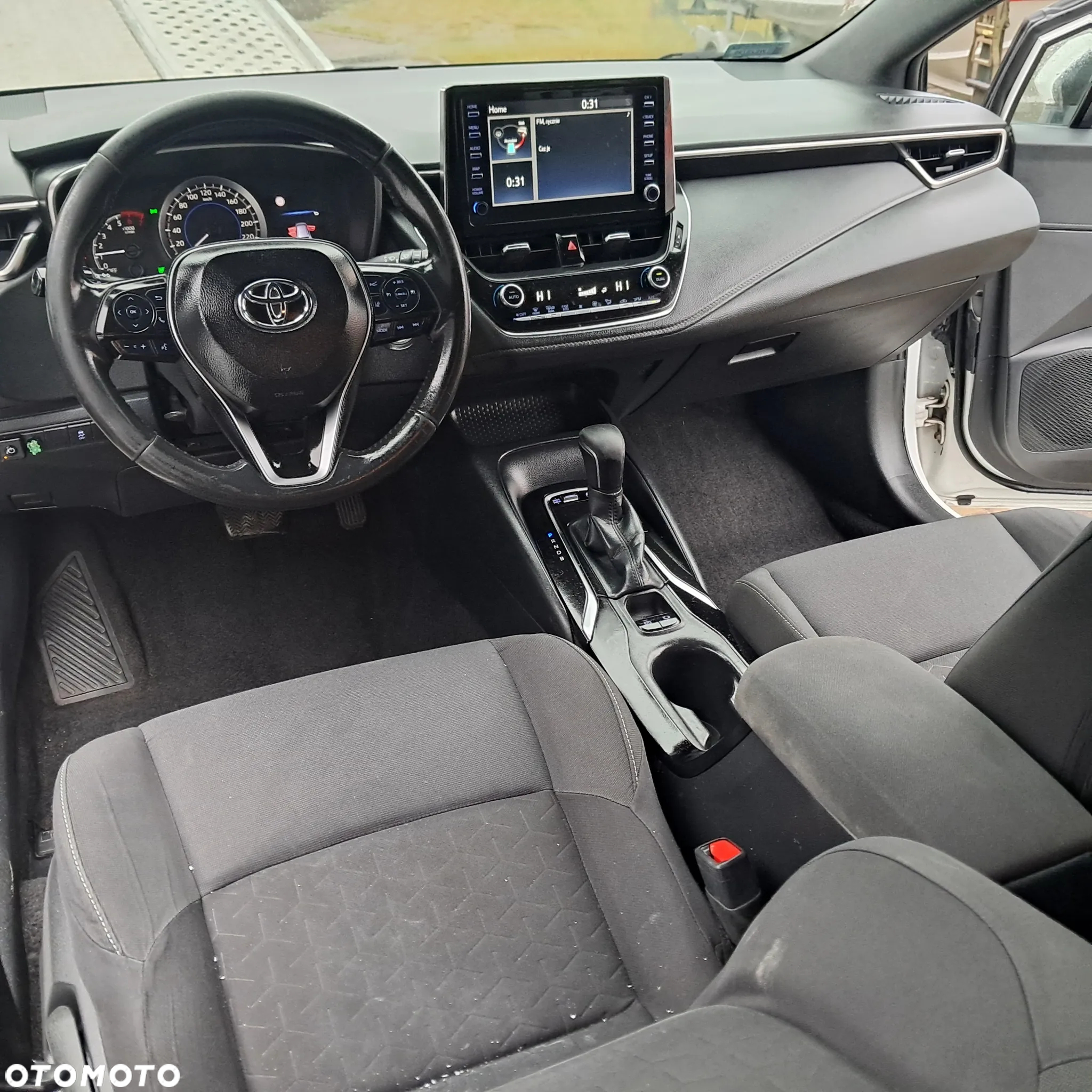 Toyota Corolla - 13