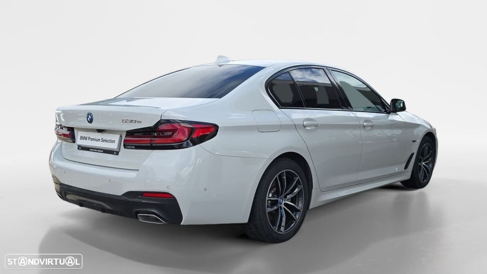 BMW 530 e Pack M - 4