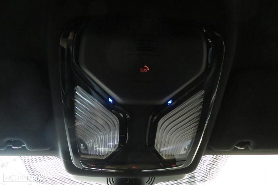 BMW 520 d Pack Desportivo M Auto - 24