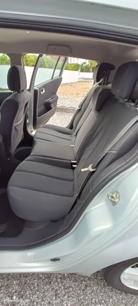 Renault Mégane 1.5 dCi Confort - 7