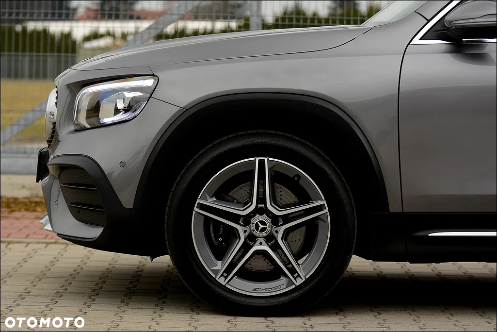 Mercedes-Benz GLB 220 d 8G-DCT AMG Line - 39