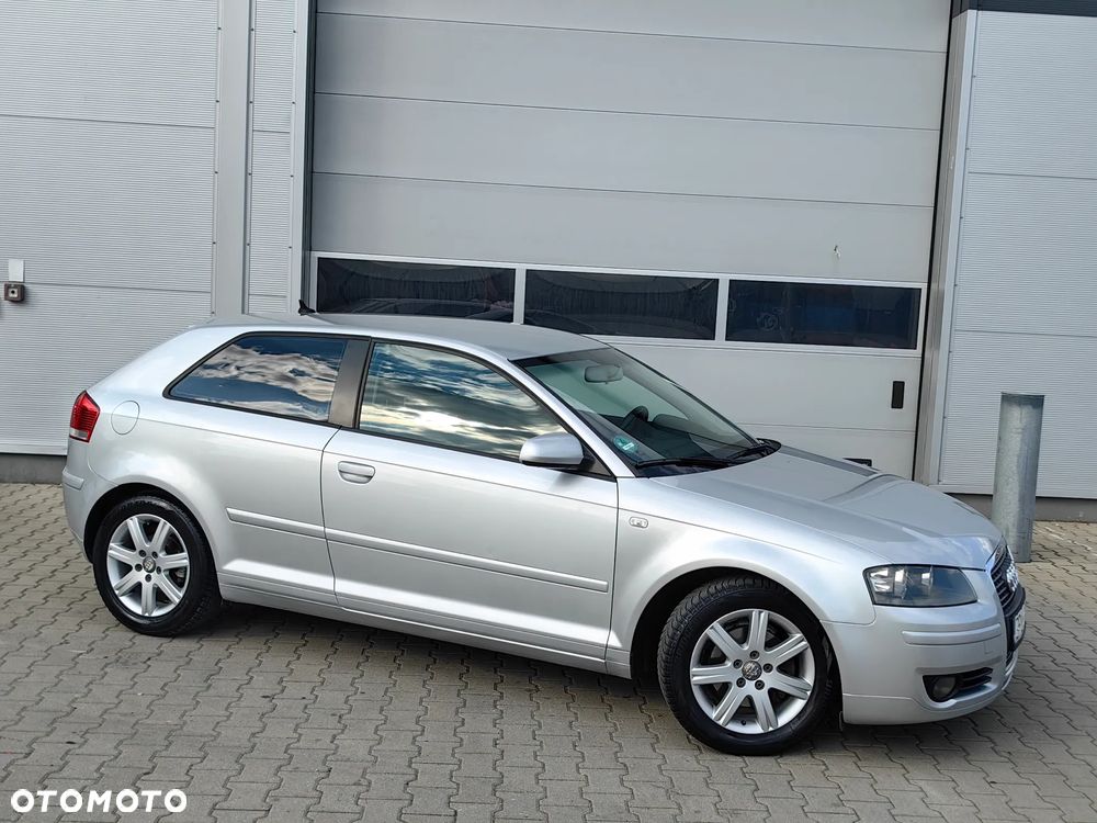 Audi A3 3-drzwiowe 2.0 TDI Ambiente - 3