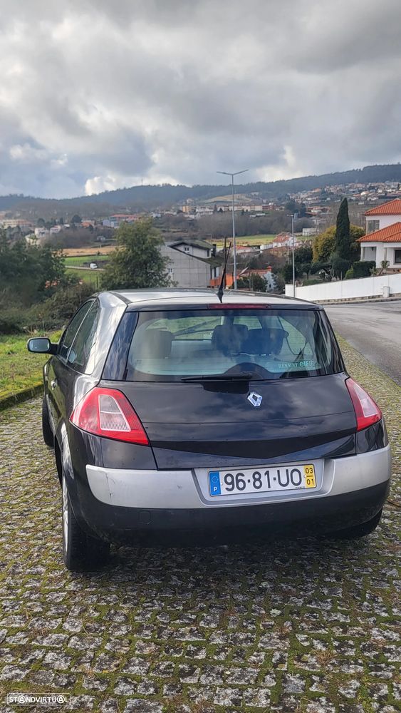 Renault Mégane 1.5 dCi Confort Dynamique - 3