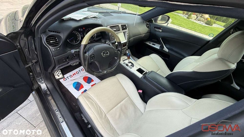 Lexus IS F - 18