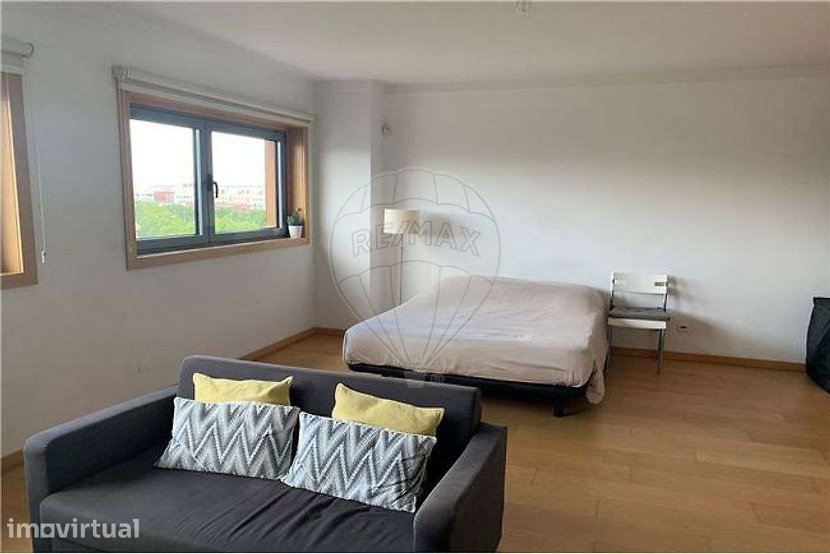 Apartamento T0 para arrendamento - Grande imagem: 2/16