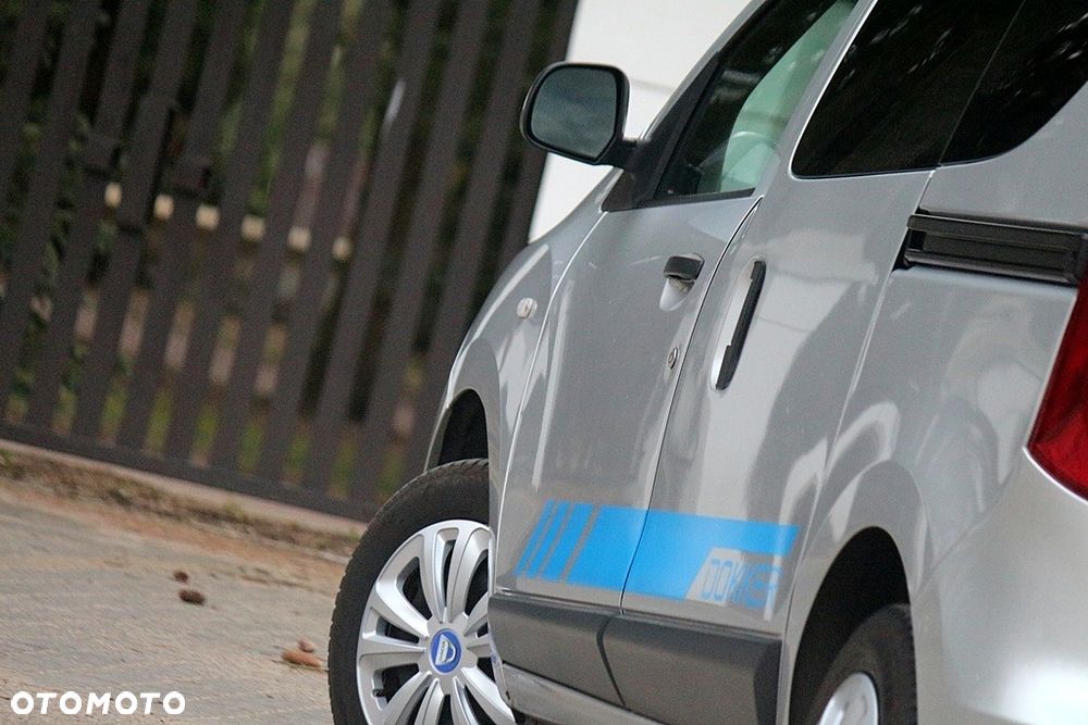 Dacia Dokker TCe 115 Laureate - 13