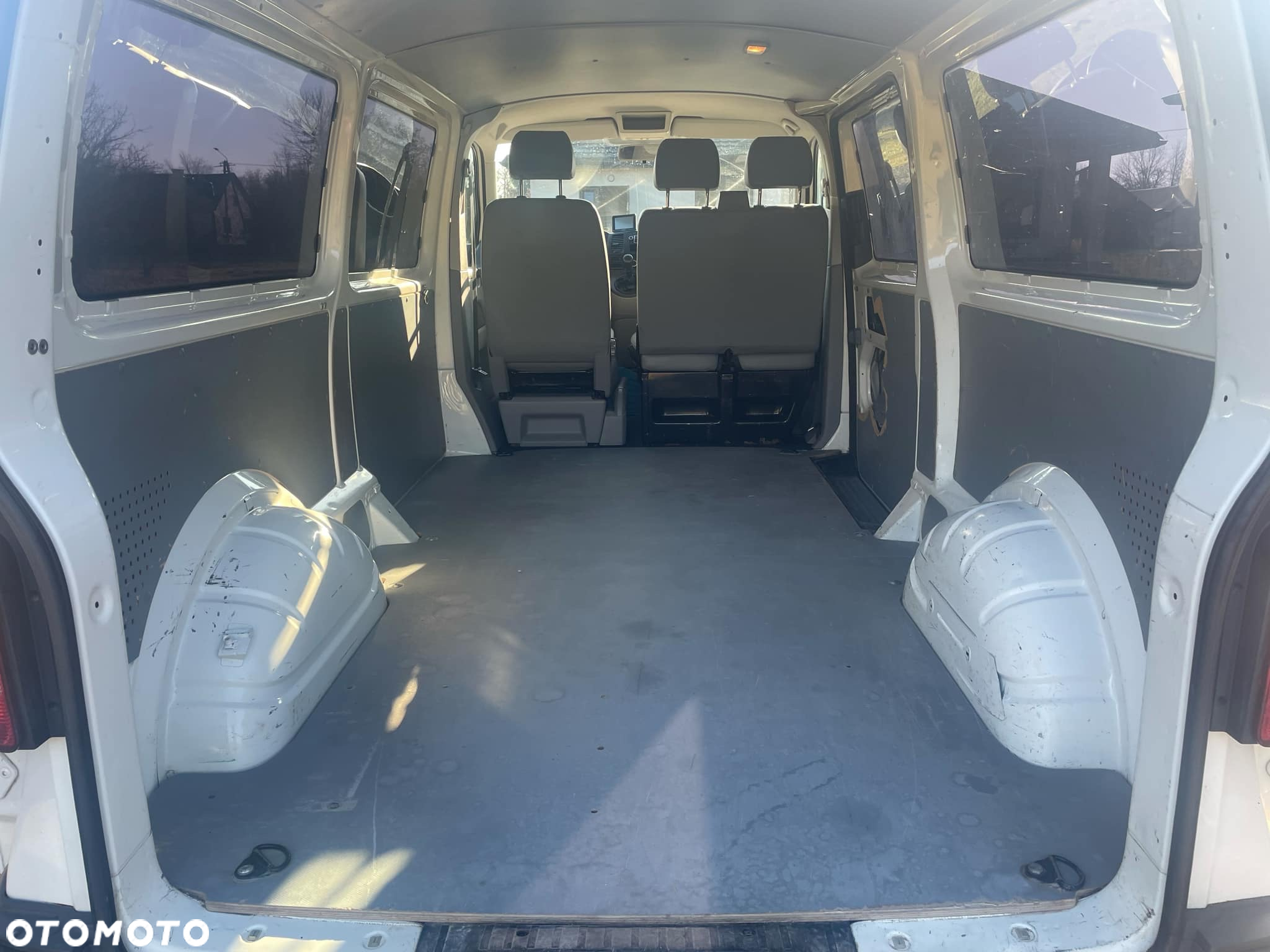 Volkswagen Transporter - 3