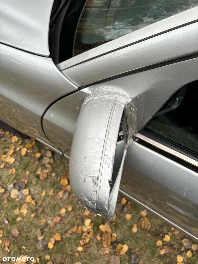 Mercedes-Benz Klasa E - 11