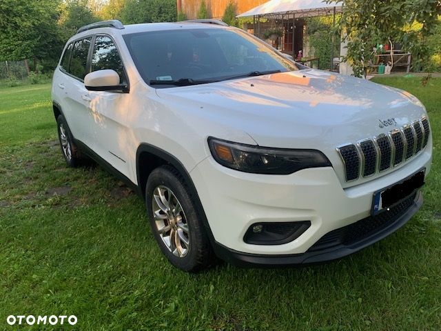 Jeep Cherokee - 4
