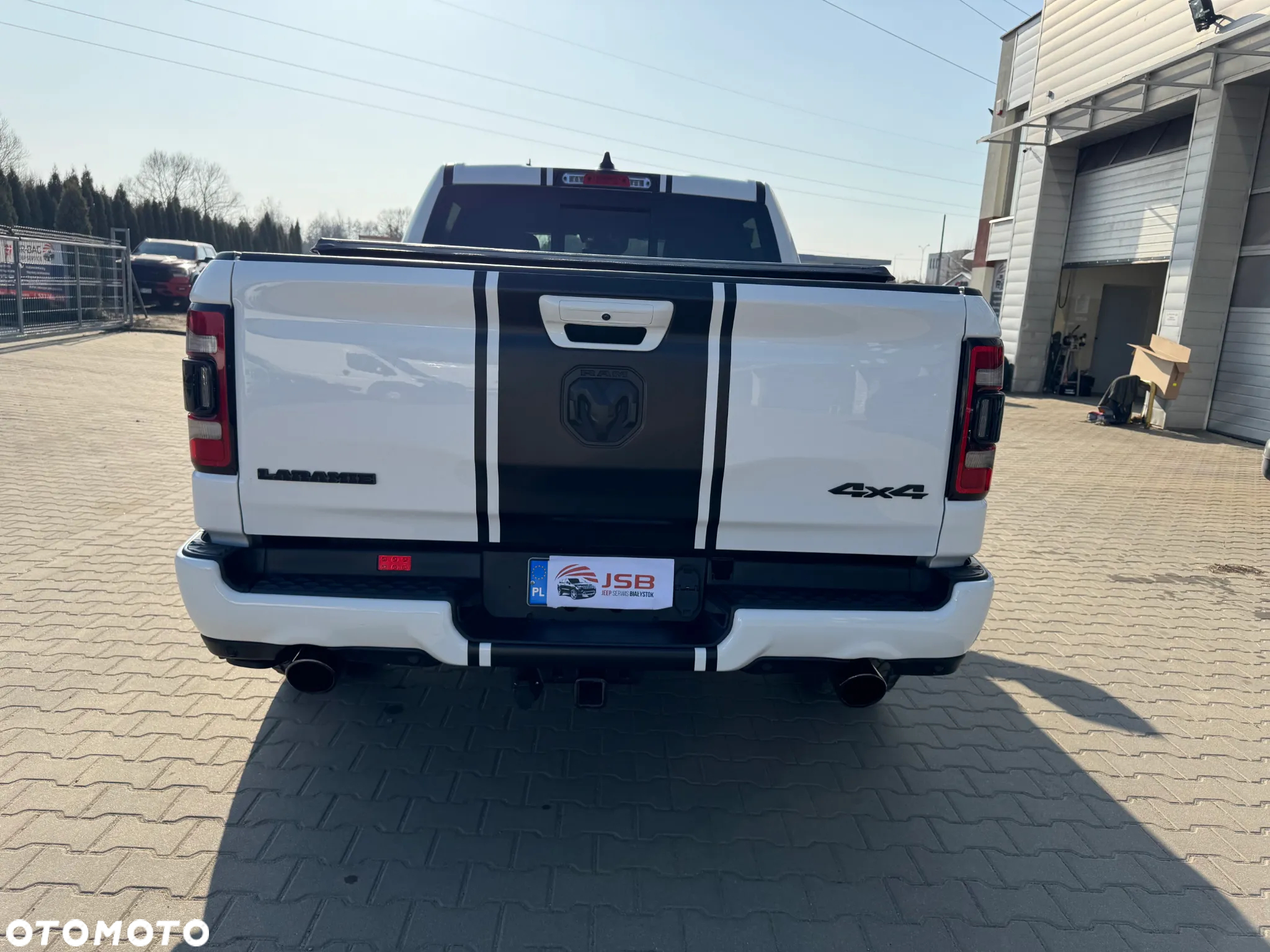 RAM 1500 Quad Cab Laramie - 7