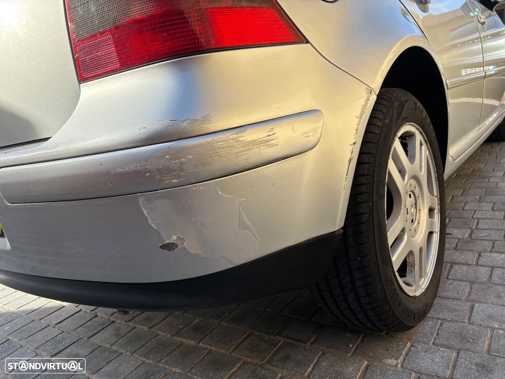 VW Golf 1.6i 25 Anos - 12