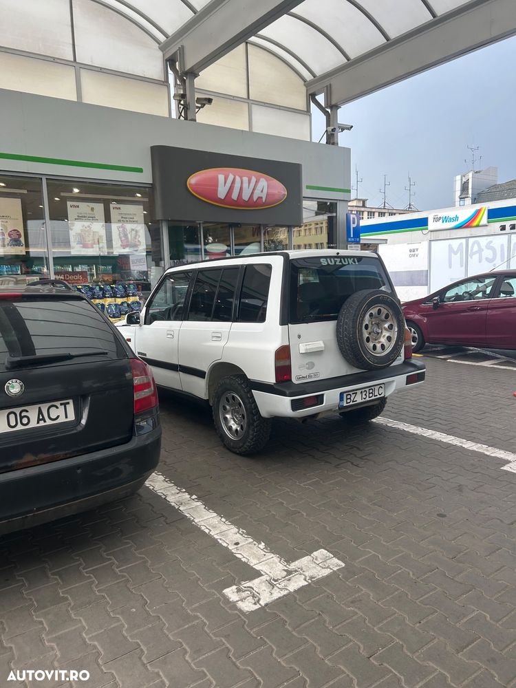 Suzuki Vitara - 4
