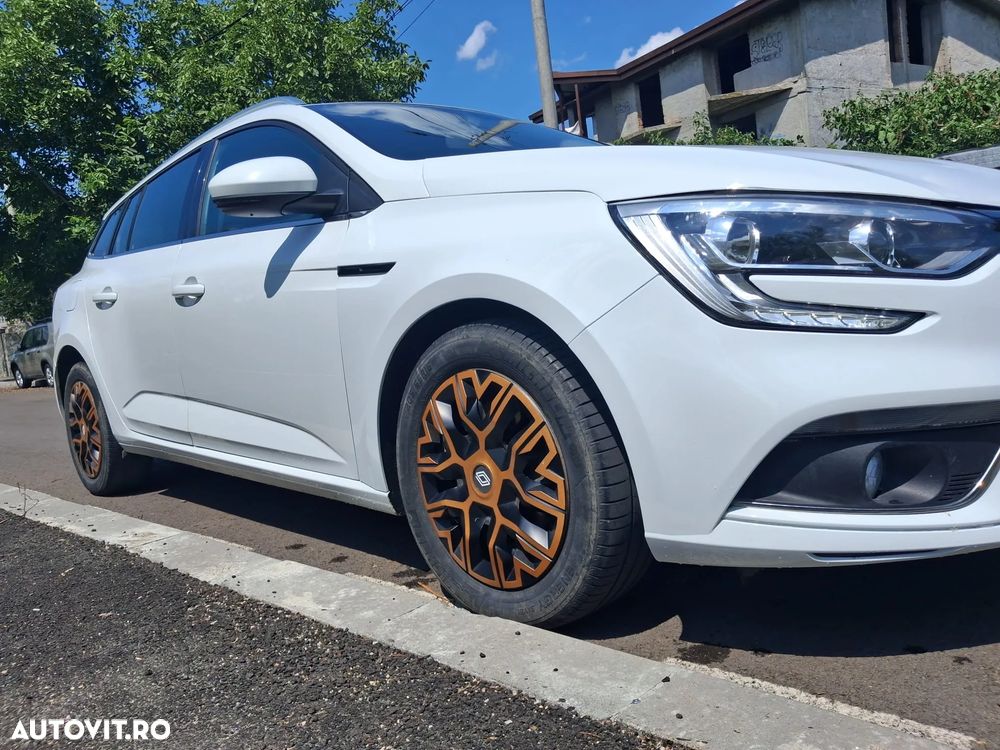 Renault Megane Energy dCi Intens - 11