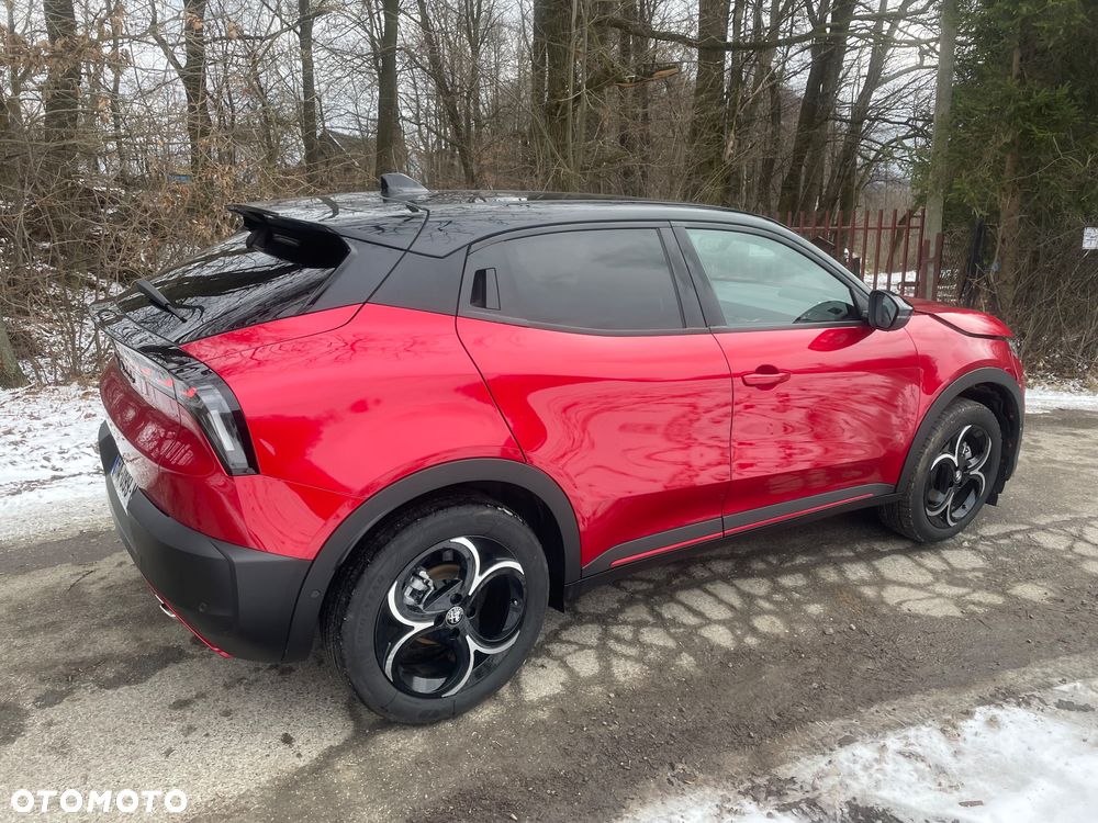 Alfa Romeo Junior 1.2 mHEV Ibrida eDCT - 2