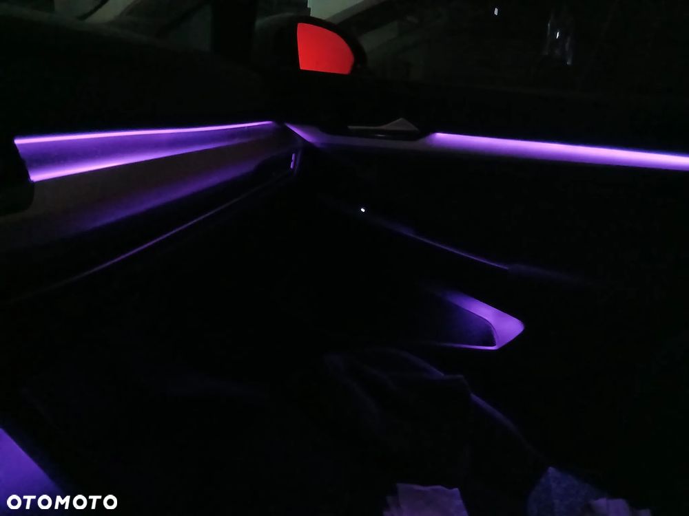 Volkswagen Golf - 14