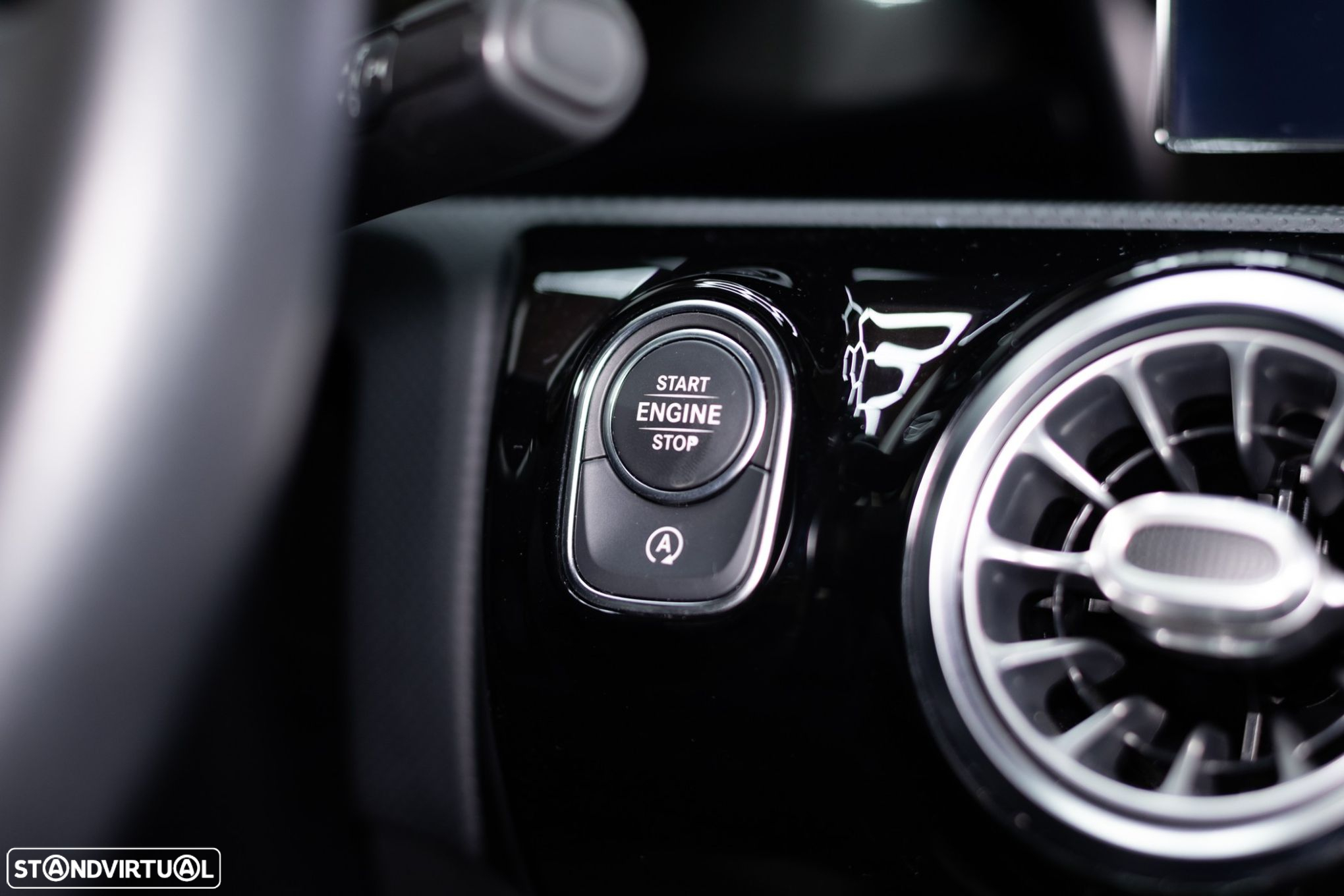 Mercedes-Benz A 180 d Progressive Aut. - 31