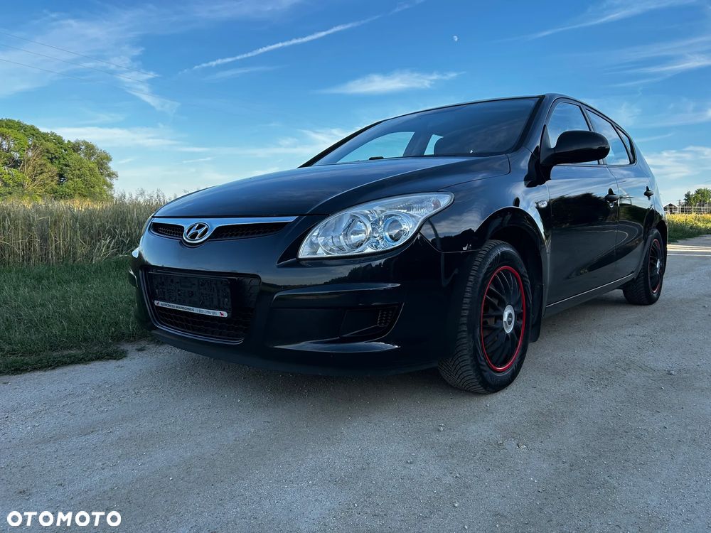 Hyundai i30 1.4 Classic + - 8