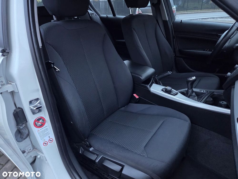 BMW Seria 1 116i Sport Line - 8