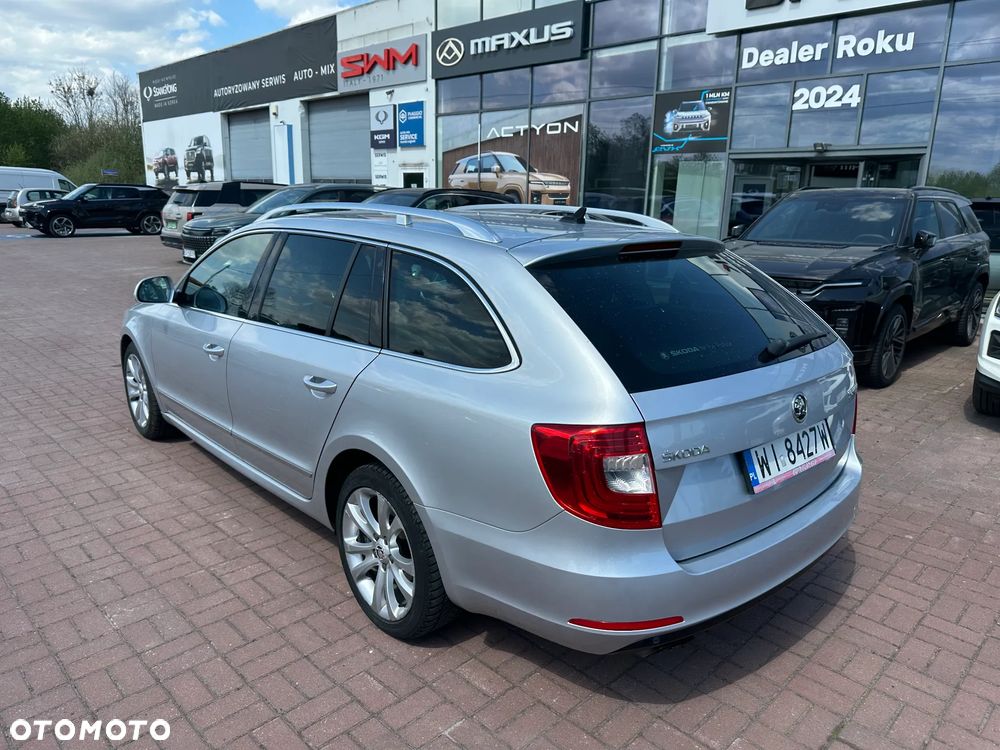 Skoda Superb 2.0 TSI Elegance DSG - 2