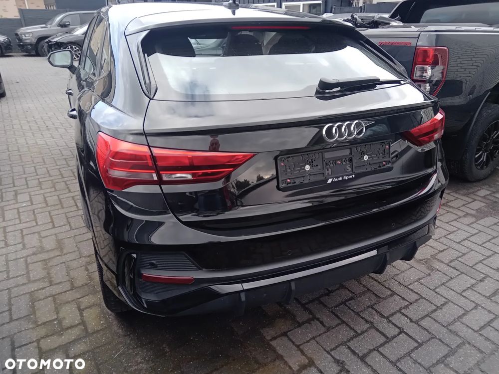 Audi Q3 35 TDI S-Line S tronic - 3