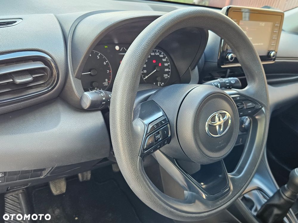 Toyota Yaris 1.0 Active - 18