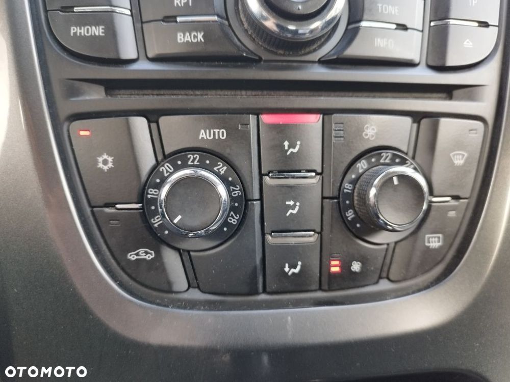 Opel Astra - 20